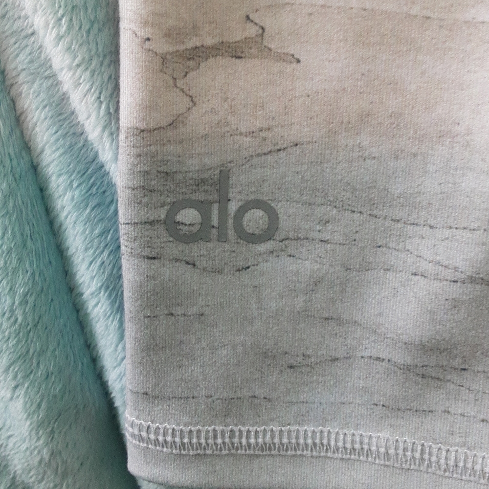 Alo Cropped Leggings
